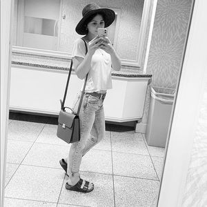 Meet your Posher, Cameron